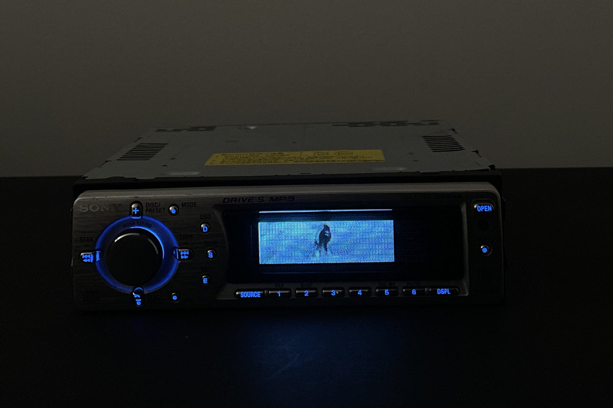 Sony CDX-F7700