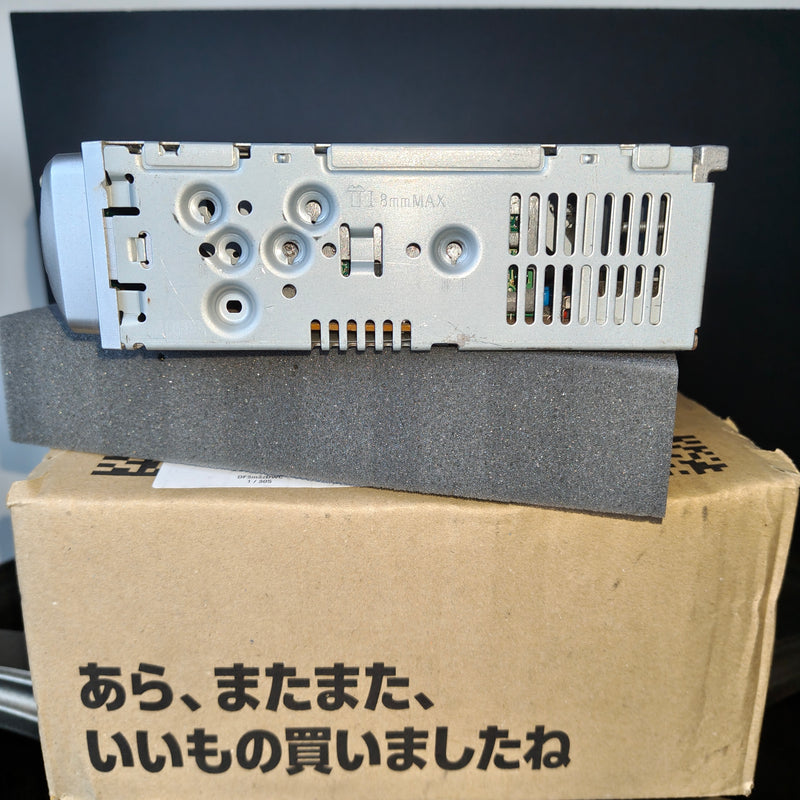 Carrozzeria (Pioneer) DEH-003